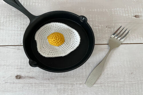 Free Fried Egg Crochet Pattern by Off The Beaten Hook