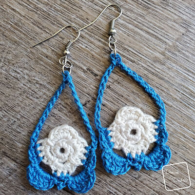 Abby Earrings Crochet Pattern by Divine Debris