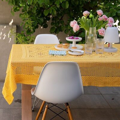 Crochet Dream Tablecloth Pattern by Yarn Plaza