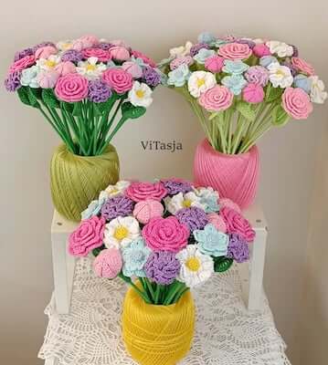 Crochet Flower Bouquet Pattern by Vi Tasja