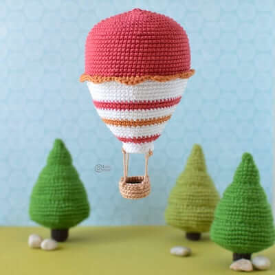 Crochet Hot Air Balloon Pattern by Elisa's Crochet