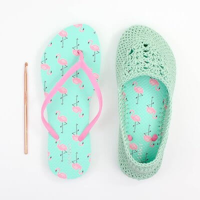 Lightweight Slippers With Flip Flop Soles Crochet Pattern by Make & Do Crew