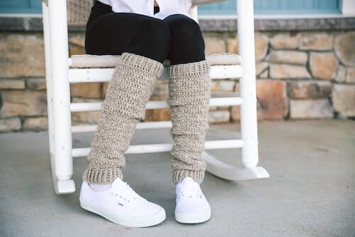 One Skein Slouchy Crochet Leg Warmers Pattern by Sigoni Macaroni