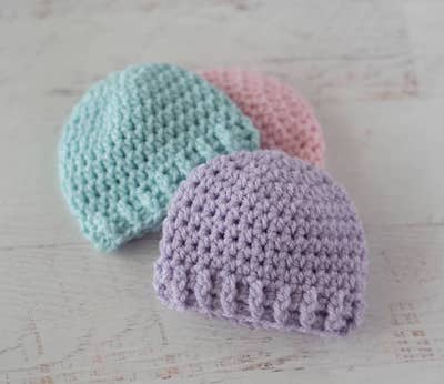 Hat Free Preemie Crochet Pattern by Crochet 365 Knit Too