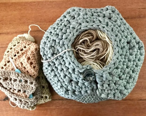 Yarn Bowl Crochet Pattern by HolyMolyCrochets