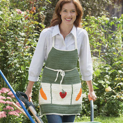 Crochet Garden Apron Pattern by Yarnspirations