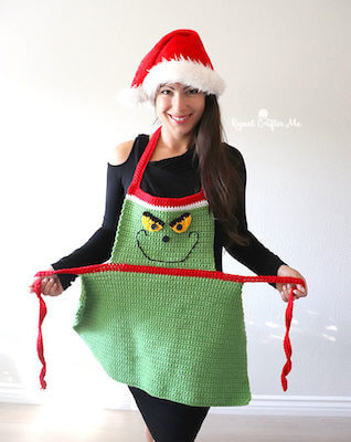 Grinch Inspired Apron Crochet Pattern by Repeat Crafter Me