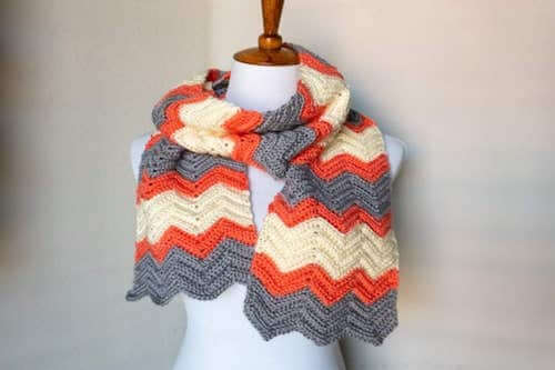 Simple Crochet Chevron Scarf Pattern by Heart Hook Home