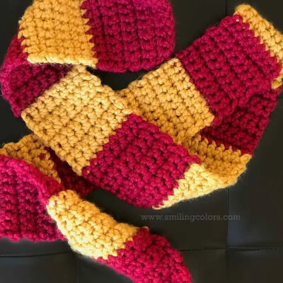 Harry Potter Scarf Crochet Pattern by Smiling Colors