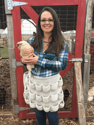 Egg-cellent Apron Free Crochet Pattern by Heart Hook Home