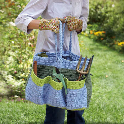 Crochet Garden Tote Bag Pattern by Yarnspirations