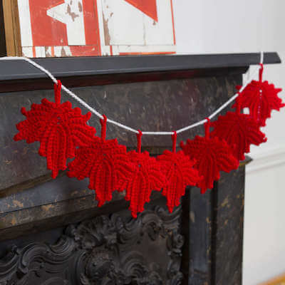 Crochet Maple Leaf Banner Pattern by Red Heart