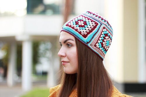 Granny's Love Beanie Crochet Pattern by Kate Veselunka