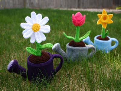 May Flowers Pen Amigurumi Crochet Pattern by Furls Crochet