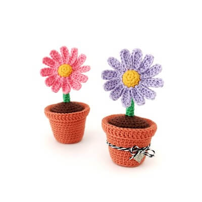 No Sew Crochet Flower Pot Pattern by Stitch By Fay