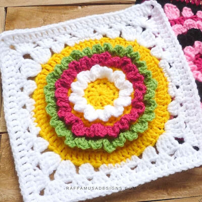 Crochet Ruffle Flower Granny Square Pattern by Raffamusa Designs