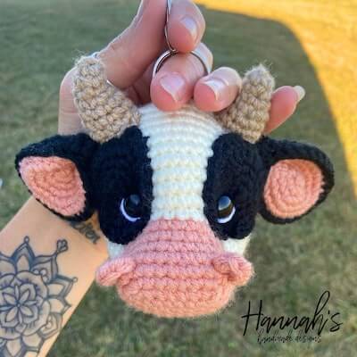 Cow Head Keychain Crochet Pattern by HH Designs 4