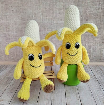 Crochet Banana Doll Pattern by Gennadi Shop