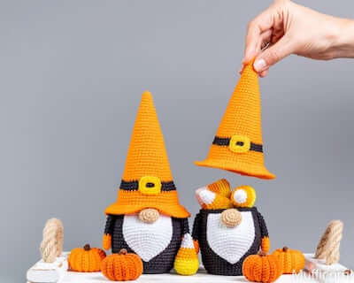 Crochet Pumpkin Gnomes Pattern by Mufficorn