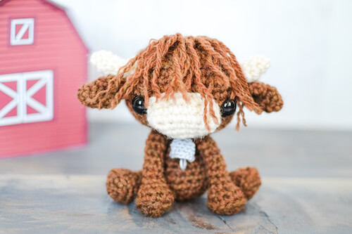 Hilde, The Cow Crochet Pattern by Yarn Society