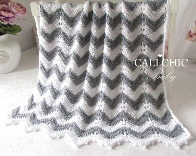 DIY Chevron Design Blanket Pattern by CaliChicBaby