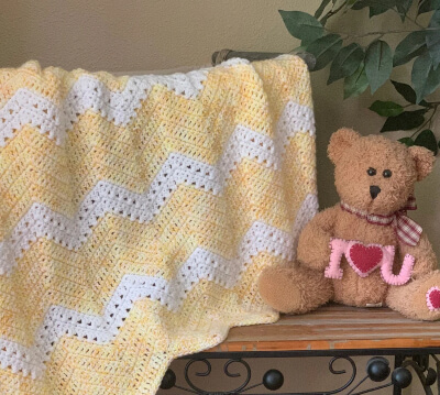 Summer Days Chevron Baby Blanket Pattern by MeasuredandStitched
