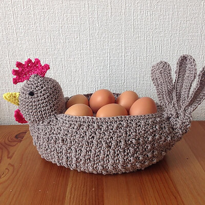 Hen Egg Basket Crochet Pattern by Sara Huntington