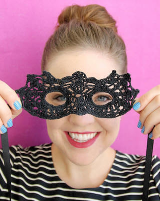 Crochet Masquerade Mask Pattern by Persia Lou