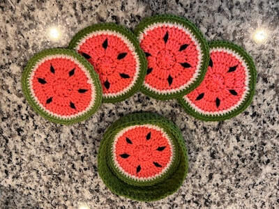 Crochet Watermelon Coasters Pattern by Hanbo Studio