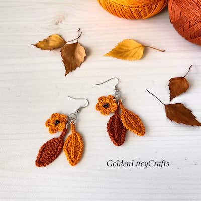 Fall Earrings Crochet Pattern by Golden Lucy Crafts