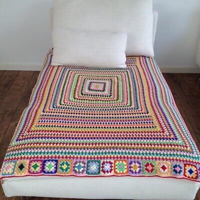 Granny Square Blanket Crochet Pattern by Annemarie Benthem