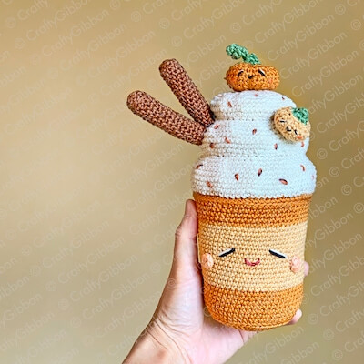 Pumpkin Spice Latte Crochet Pattern by Crafty Gibbon
