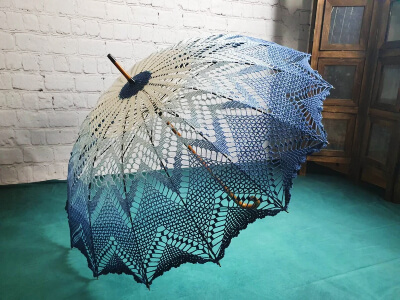 Wedding Parasol Crochet Pattern by ManufakturChouette
