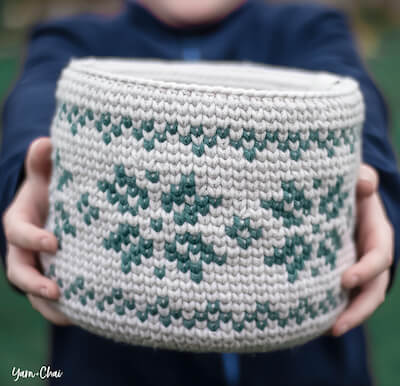 Fair Isle Basket Crochet Pattern by Yarn And Chai