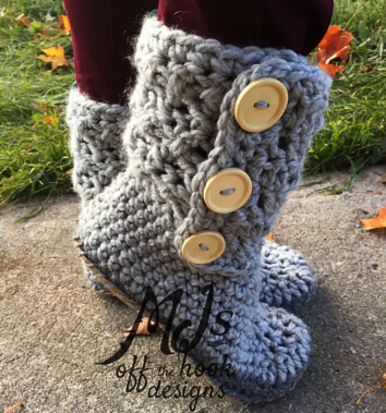 Crochet Pattern for Slipper Boots by MJsOffTheHookDesigns