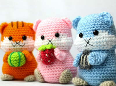 Hamster Amigurumi Free Crochet Pattern by StringyDingDing