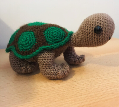 Tortoise Amigurumi Crochet Pattern by Amy’s Crochet Cave
