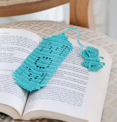 Bookmark For Mom Crochet Pattern by Yarnspirations