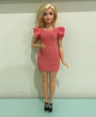 Curvy Barbie Flutter Sleeve Bodycon Dress Crochet Pattern by Felt Magnet