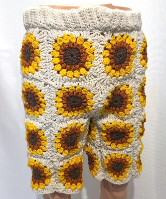 Crochet Pattern for Sunflower Shorts by SplashbyQuetita