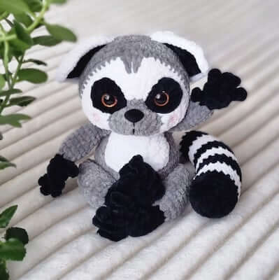 Crochet Lemur Pattern by Kliene Case
