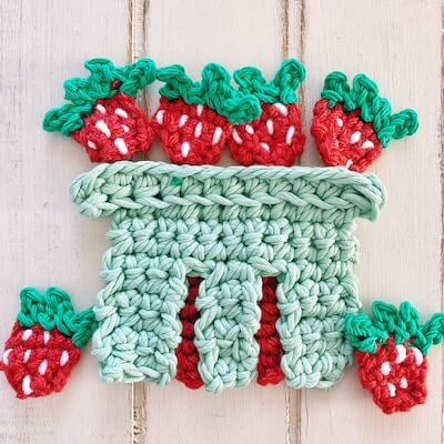 Crochet Strawberry Applique Pattern by Crochet By Colleen US