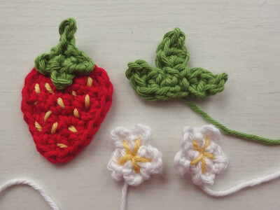 Crochet Strawberry Applique by Attic 24
