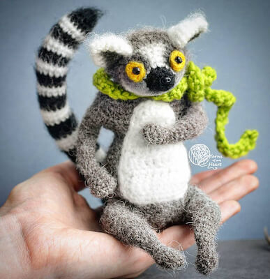 Lemur Crochet Pattern by Yarns Of My Heart