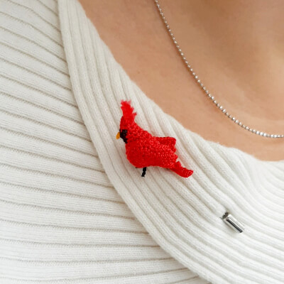 Red Cardinal Crochet Bird Brooch Pattern by MicroCrochetArt