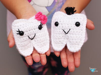 tooth fairy pouch free crochet pattern