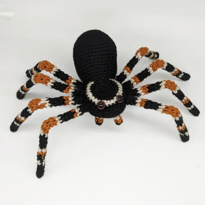 Oscar the Spider Crochet Pattern by KatesCornerOnline