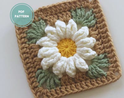 Crochet Daisy Granny Square Pattern by Happily Patterns Shop