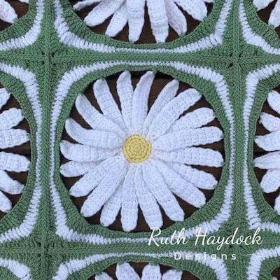 Crochet Giant Daisy Granny Square by Ruth Haydock