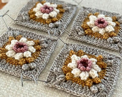 Crochet Wild Daisy Granny Square Pattern by Crochet Objet